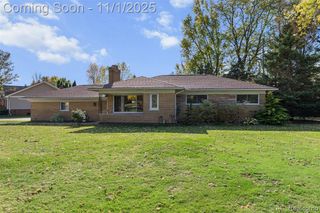 53495 Hillside Drive, Shelby Twp, MI 48316