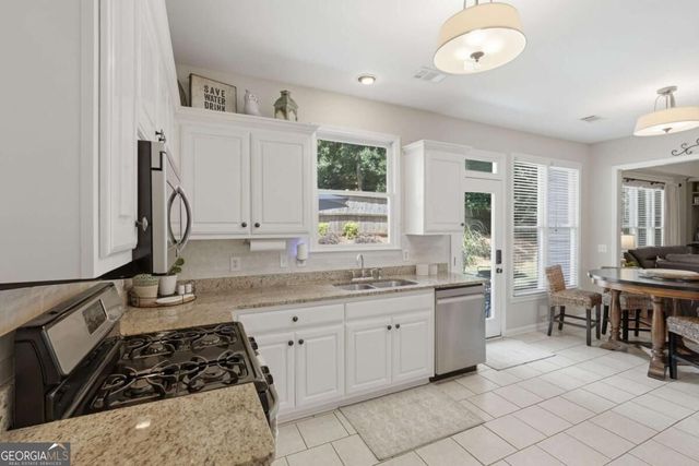 940 River Cove Drive, Dacula, GA 30019