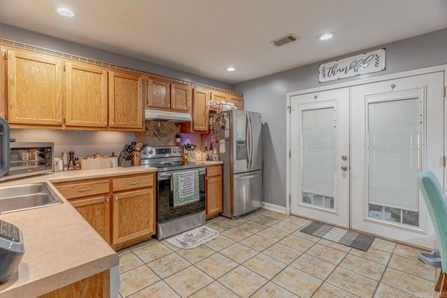 119 Charlene St, Bono, AR 72416