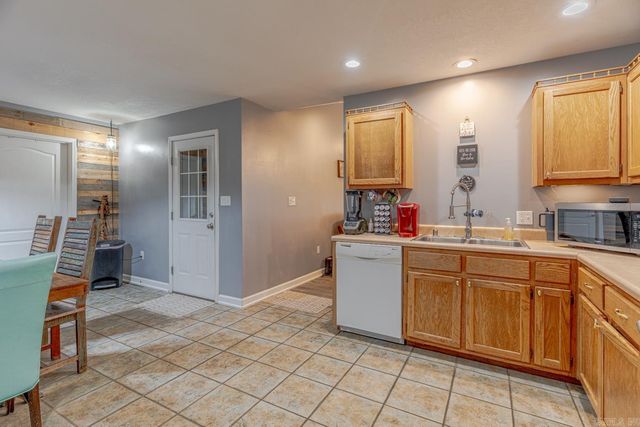 119 Charlene St, Bono, AR 72416