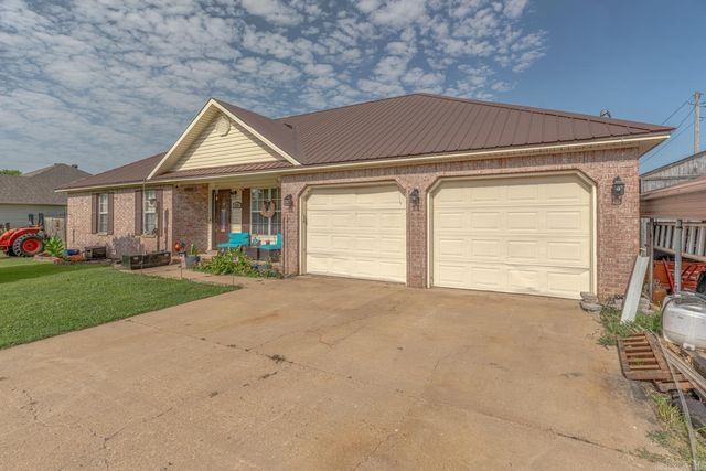 119 Charlene St, Bono, AR 72416