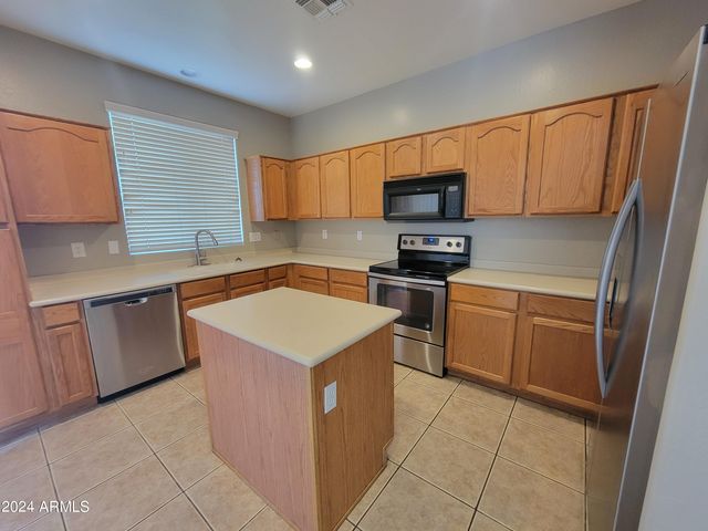 16965 W LUNDBERG Street, Surprise, AZ 85388