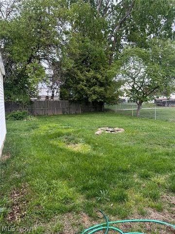 1201 Lakeview Drive, Parkersburg, WV 26104