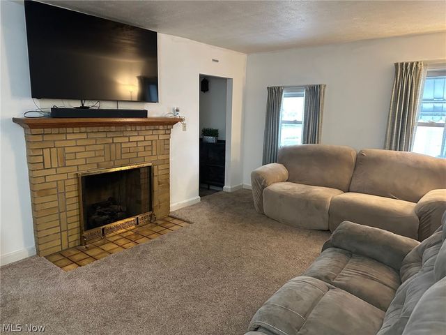 1201 Lakeview Drive, Parkersburg, WV 26104