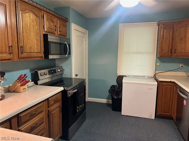 1201 Lakeview Drive, Parkersburg, WV 26104