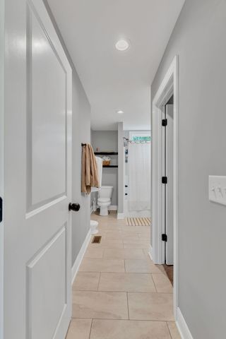 212 W South St, Greenbrier, TN 37073