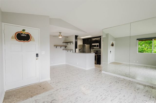 95-510 Wikao Street D202, Mililani, HI 96789