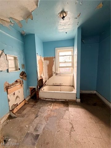 7515 Superior Avenue, Cleveland, OH 44103