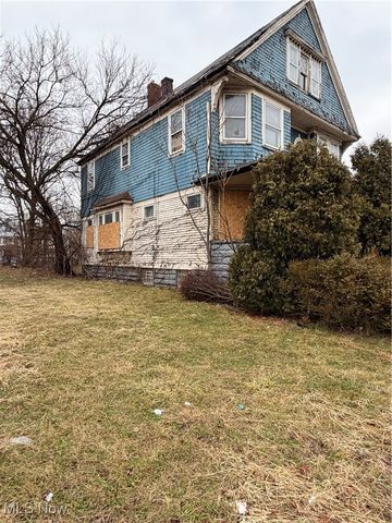 7515 Superior Avenue, Cleveland, OH 44103