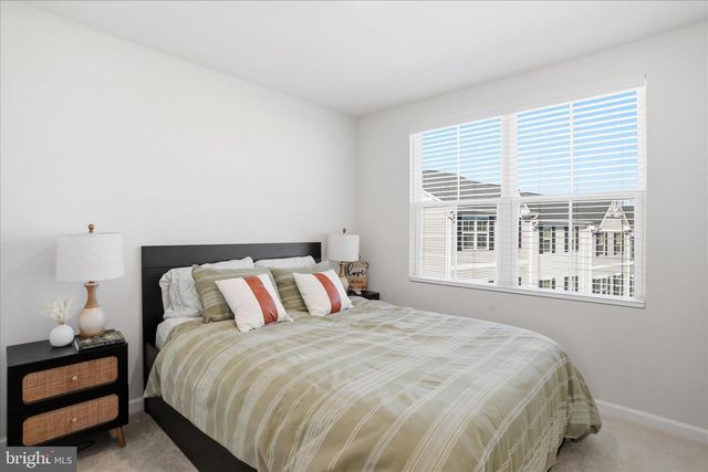 139 KENSINGTON CIR, Middletown, VA 22645