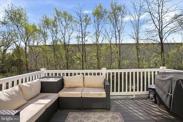 139 KENSINGTON CIR, Middletown, VA 22645