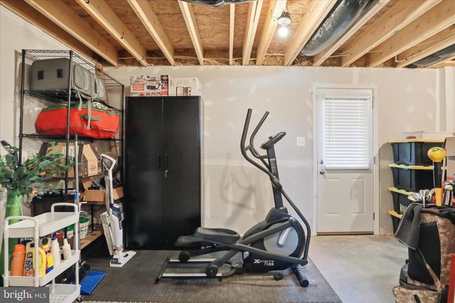 139 KENSINGTON CIR, Middletown, VA 22645