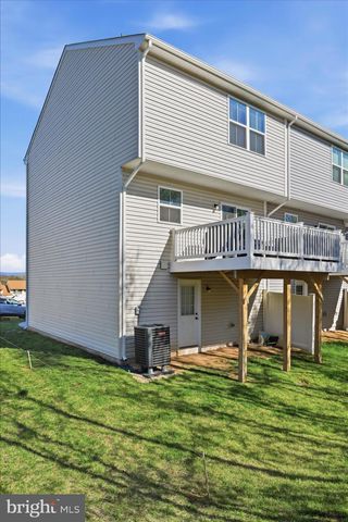 139 KENSINGTON CIR, Middletown, VA 22645