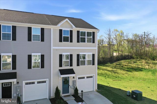 139 KENSINGTON CIR, Middletown, VA 22645