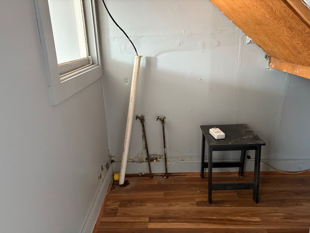 152 Blacks Road 1st floor, Cheshire, CT 06410