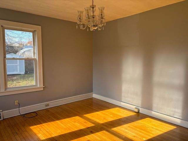 152 Blacks Road 1st floor, Cheshire, CT 06410