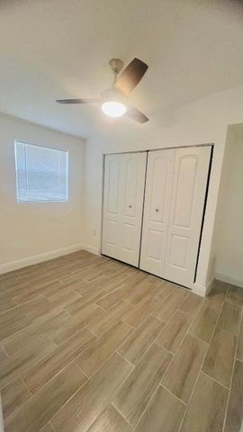 2360 Nw 2nd Street Street, Pompano Beach, FL 33069