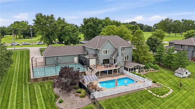 12808 Hollingsworth Road, Kansas City, KS 66109