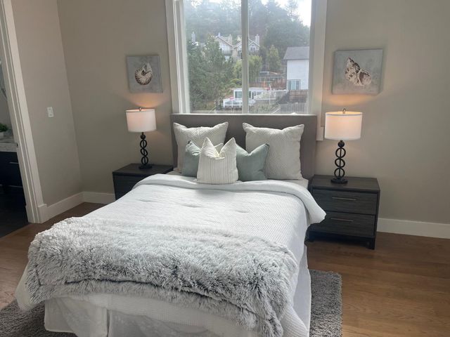 487 Manor Drive, Pacifica, CA 94044