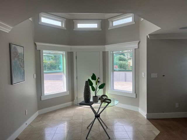 487 Manor Drive, Pacifica, CA 94044
