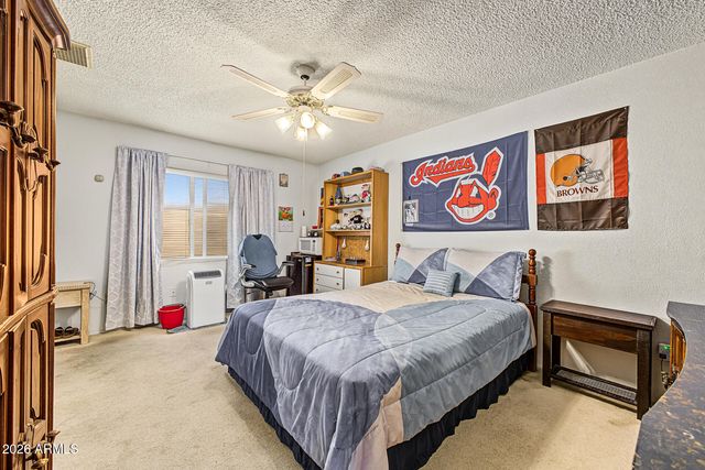 4633 W LAWRENCE Lane, Glendale, AZ 85302