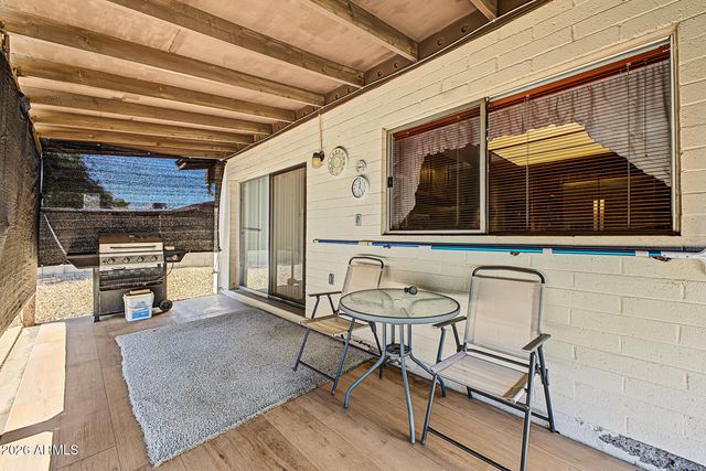 4633 W LAWRENCE Lane, Glendale, AZ 85302