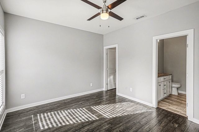 933 Ashland Place Dr, Nashville, TN 37218