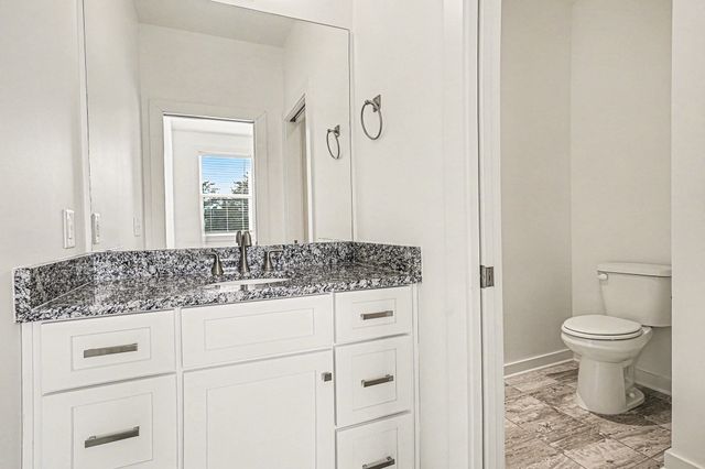 933 Ashland Place Dr, Nashville, TN 37218