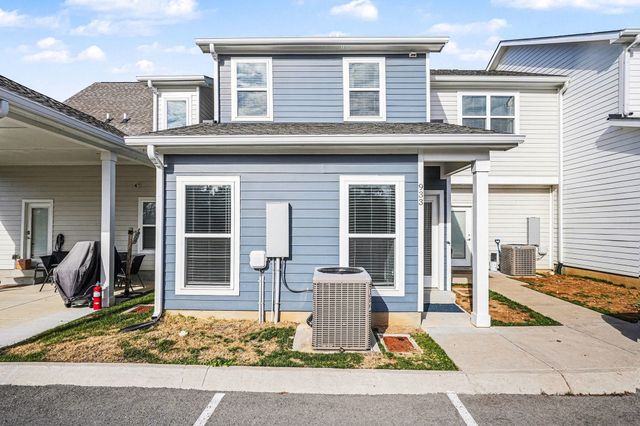 933 Ashland Place Dr, Nashville, TN 37218