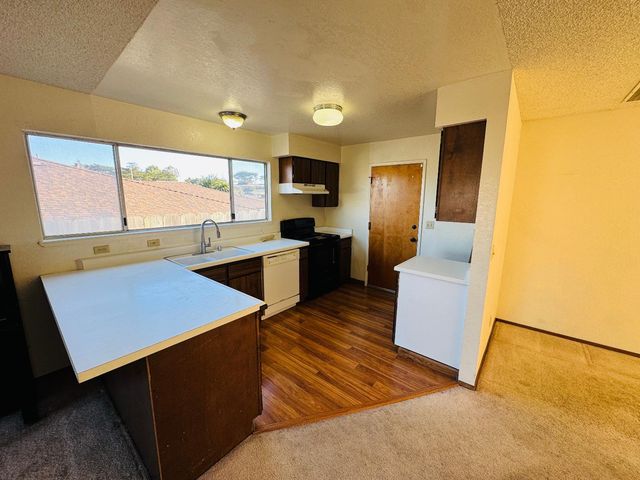 3003 Crescent Street, Marina, CA 93933