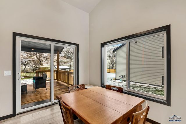 14766 GLENWOOD DR, Summerset, SD 57769