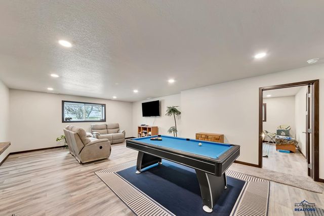 14766 GLENWOOD DR, Summerset, SD 57769