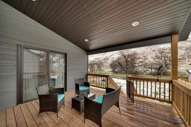 14766 GLENWOOD DR, Summerset, SD 57769