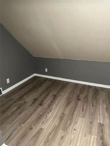 2647 Denver Avenue, Kansas City, MO 64127