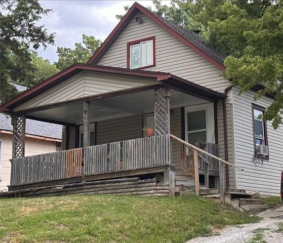 2647 Denver Avenue, Kansas City, MO 64127