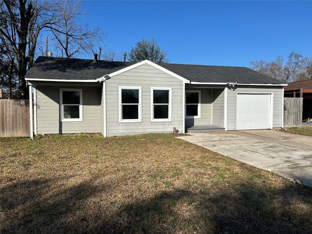 1310 Acacia Drive, Pasadena, TX 77502