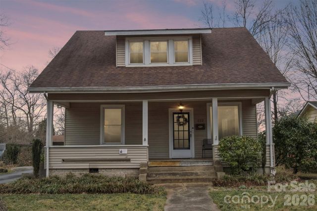 222 N Yadkin Avenue, Spencer, NC 28159
