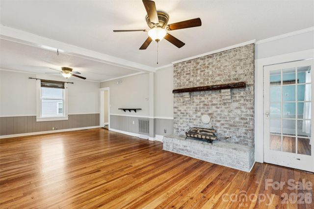 222 N Yadkin Avenue, Spencer, NC 28159