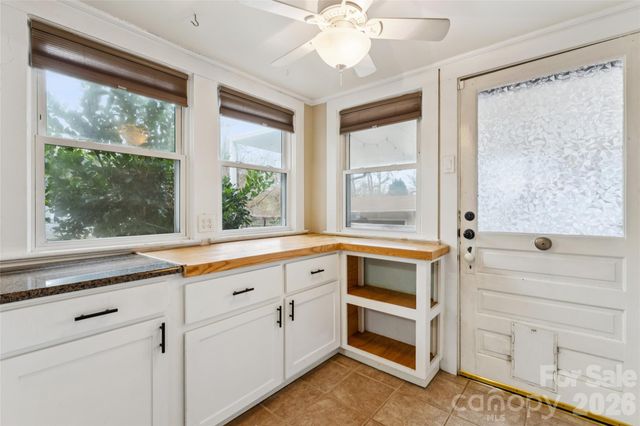 222 N Yadkin Avenue, Spencer, NC 28159