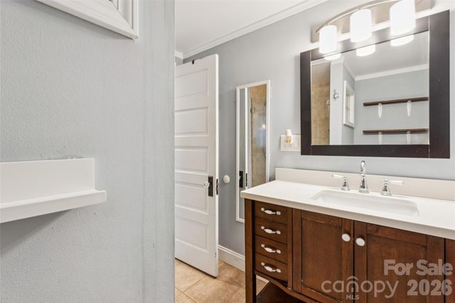 222 N Yadkin Avenue, Spencer, NC 28159