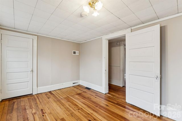 222 N Yadkin Avenue, Spencer, NC 28159