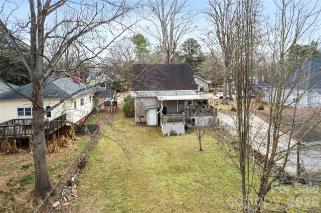 222 N Yadkin Avenue, Spencer, NC 28159