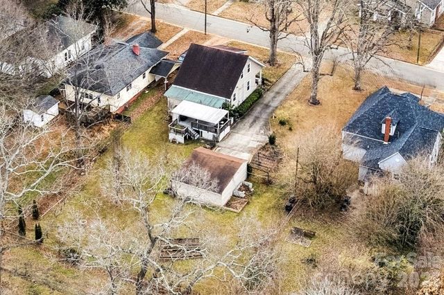 222 N Yadkin Avenue, Spencer, NC 28159