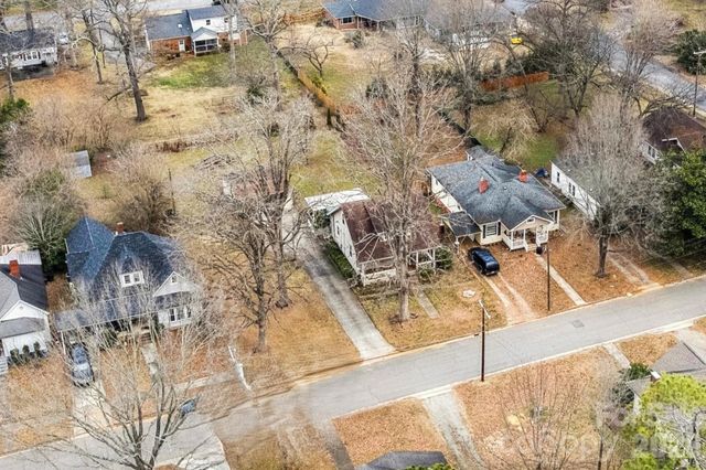 222 N Yadkin Avenue, Spencer, NC 28159