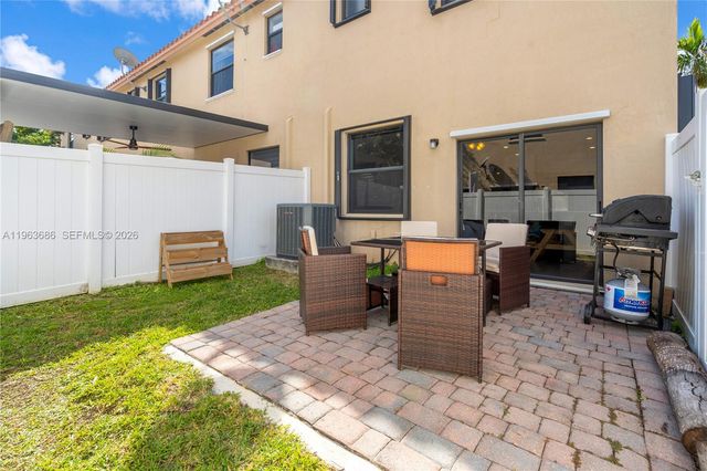 9393 W 33rd Way, Hialeah, FL 33018