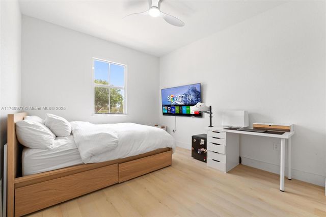 12824 NW 22nd Pl 12824, Miami, FL 33167