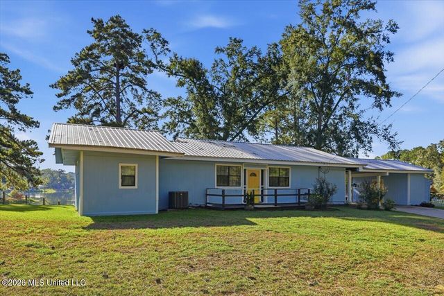 407 W Dewey Camp Drive, Florence, MS 39073