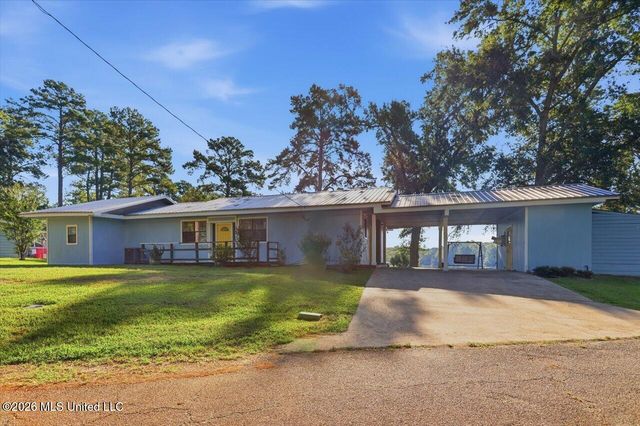 407 W Dewey Camp Drive, Florence, MS 39073