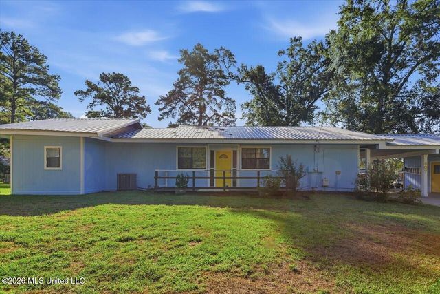 407 W Dewey Camp Drive, Florence, MS 39073