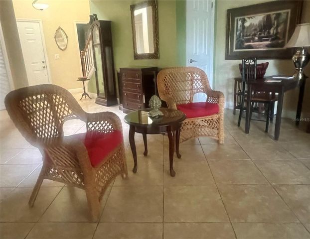 618 MAPLE OAK CIRCLE 112, Altamonte Springs, FL 32701